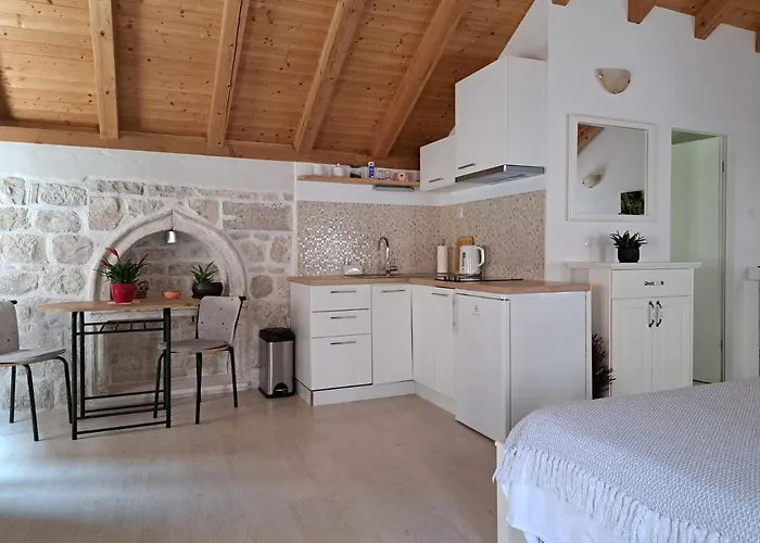 Luciana * Korcula Town